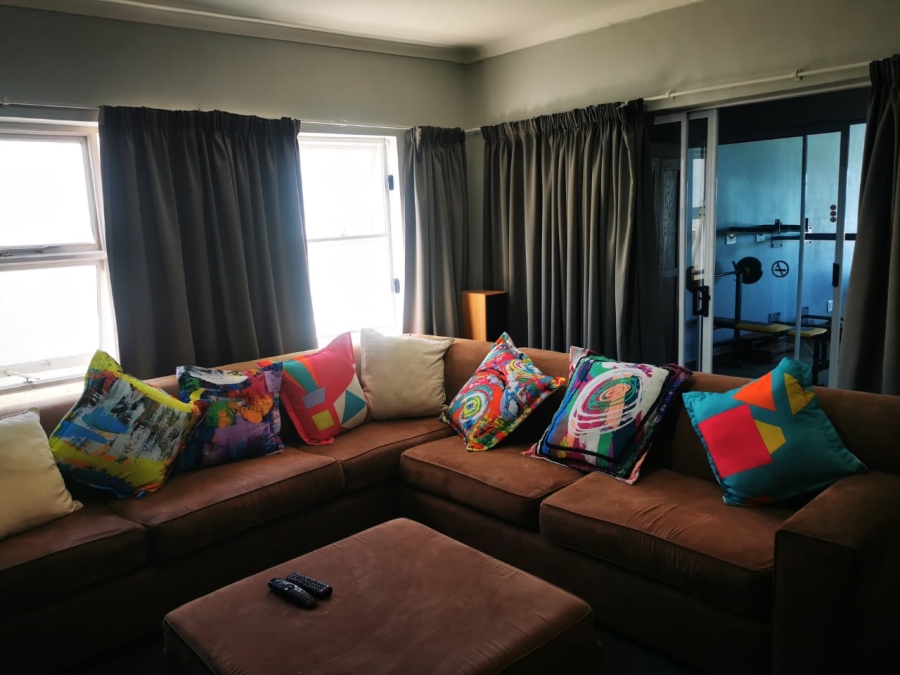 5 Bedroom Property for Sale in Jeffreys Bay Central Eastern Cape